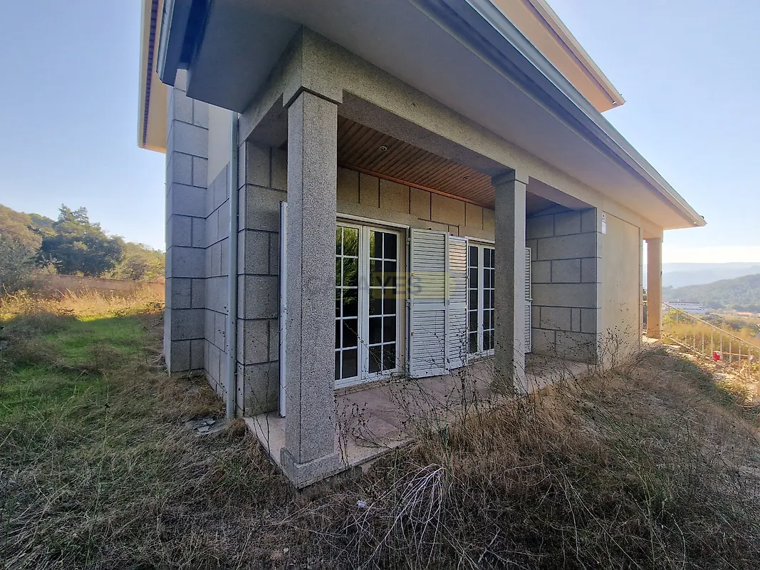 Moradia T3 à venda em Vidago (Vidago, Arcossó, Selhariz e Vilarinho das Paranheiras), Chaves — foto 3