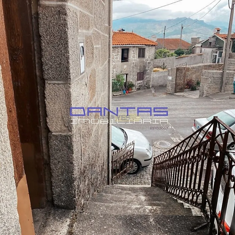 Moradia T1 à venda em Louredo, Vieira do Minho — foto 2