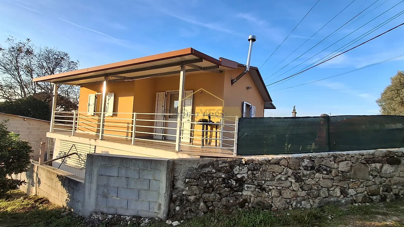 Moradia T2 à venda em Oliveira de Frades, Souto de Lafões e Sejães, Oliveira de Frades — foto 2