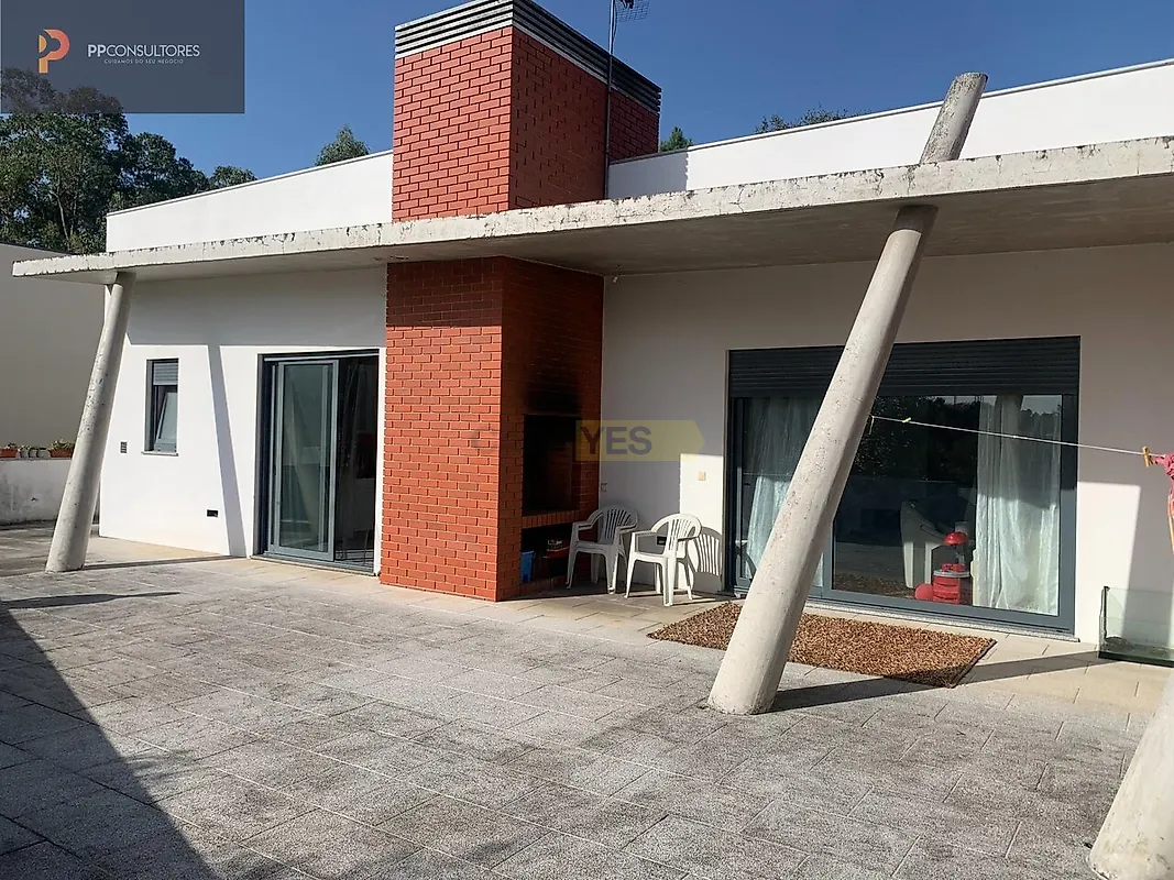 Moradia T4 em Oiã, €375.000