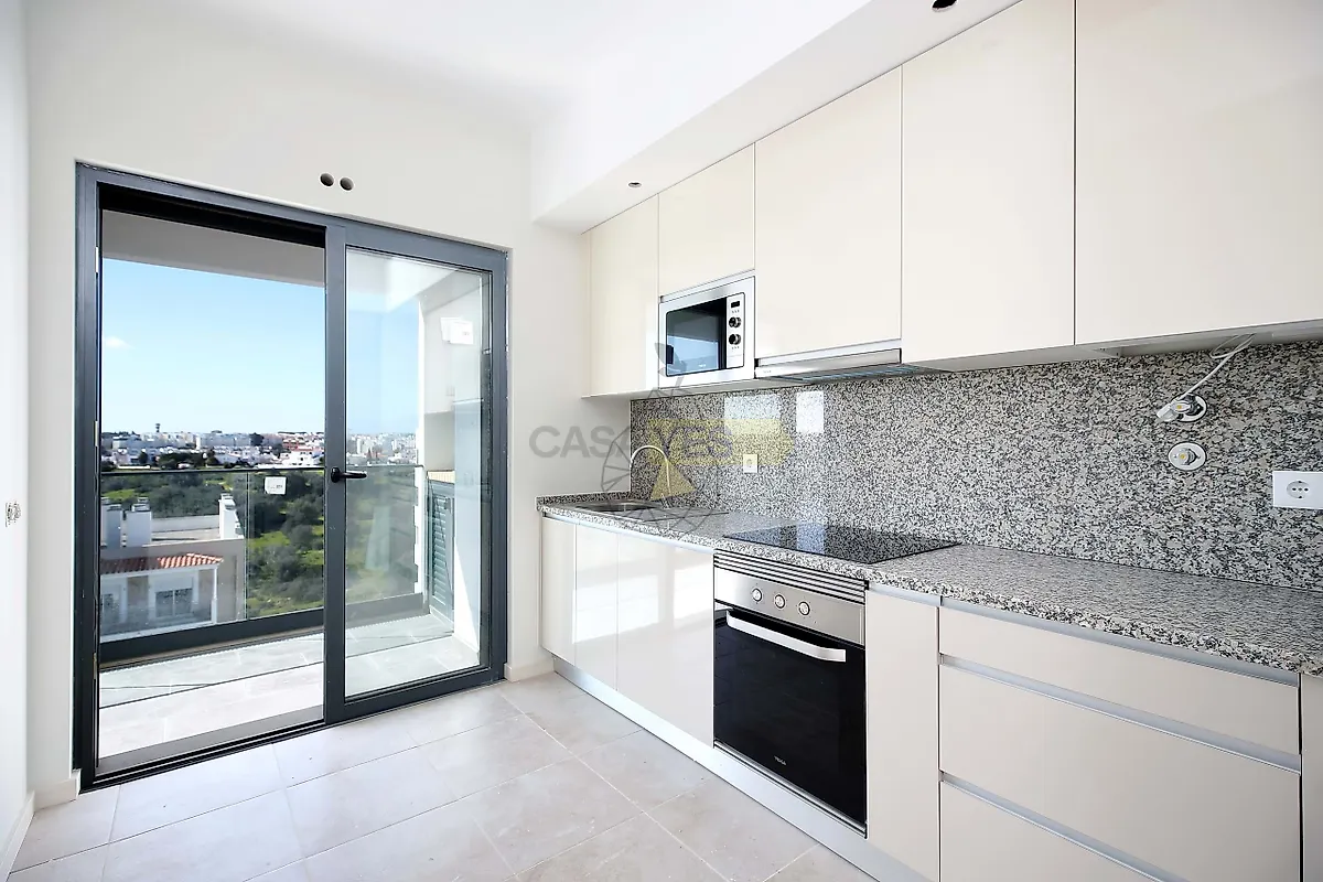 Apartamento T4 à venda em Alvor, Portimão — foto 2