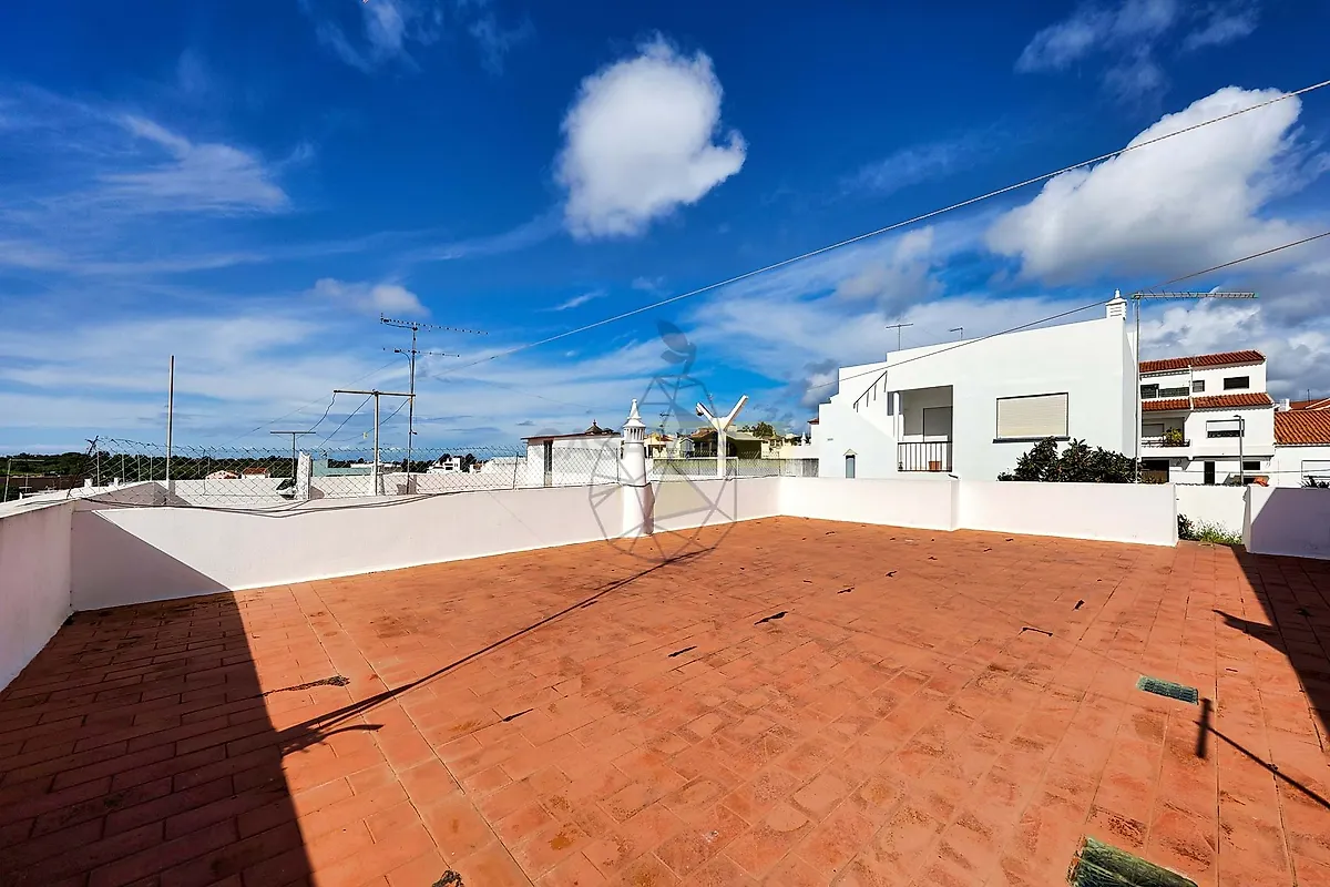 Apartamento T2 à venda em Estômbar e Parchal, Lagoa — foto 9