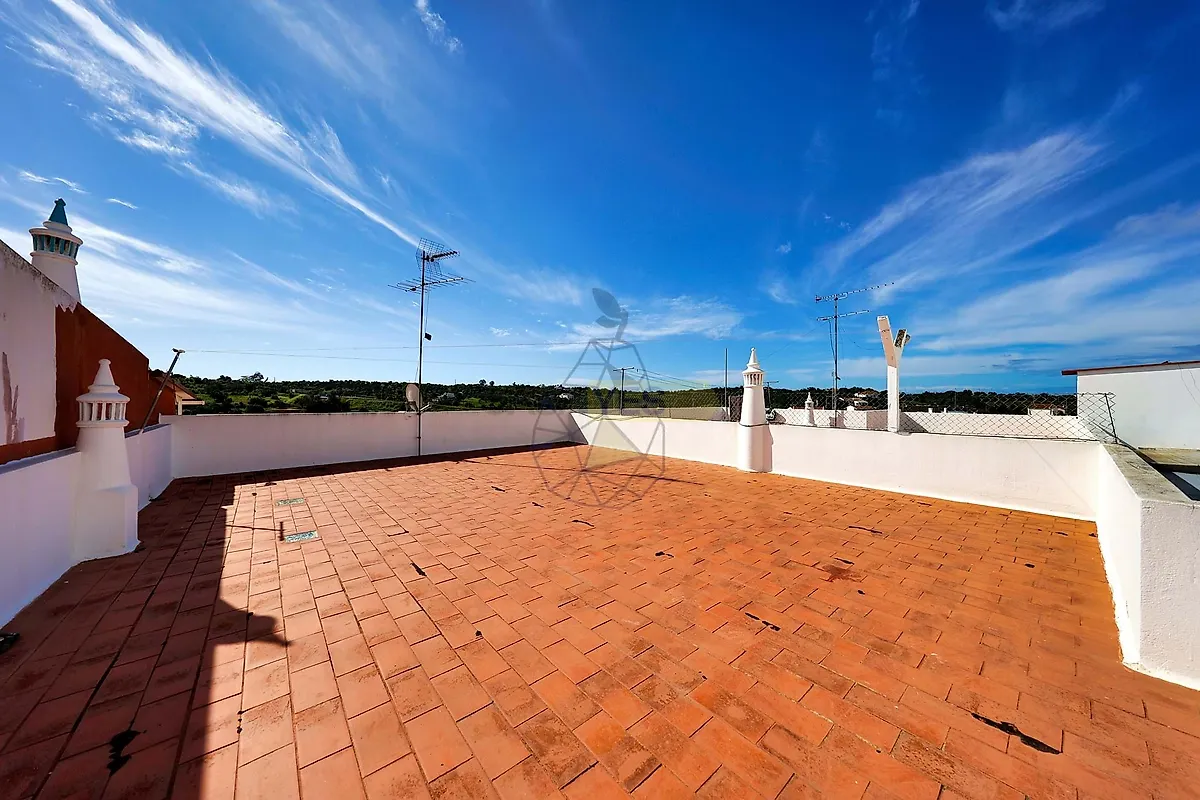 Apartamento T2 à venda em Estômbar e Parchal, Lagoa — foto 8