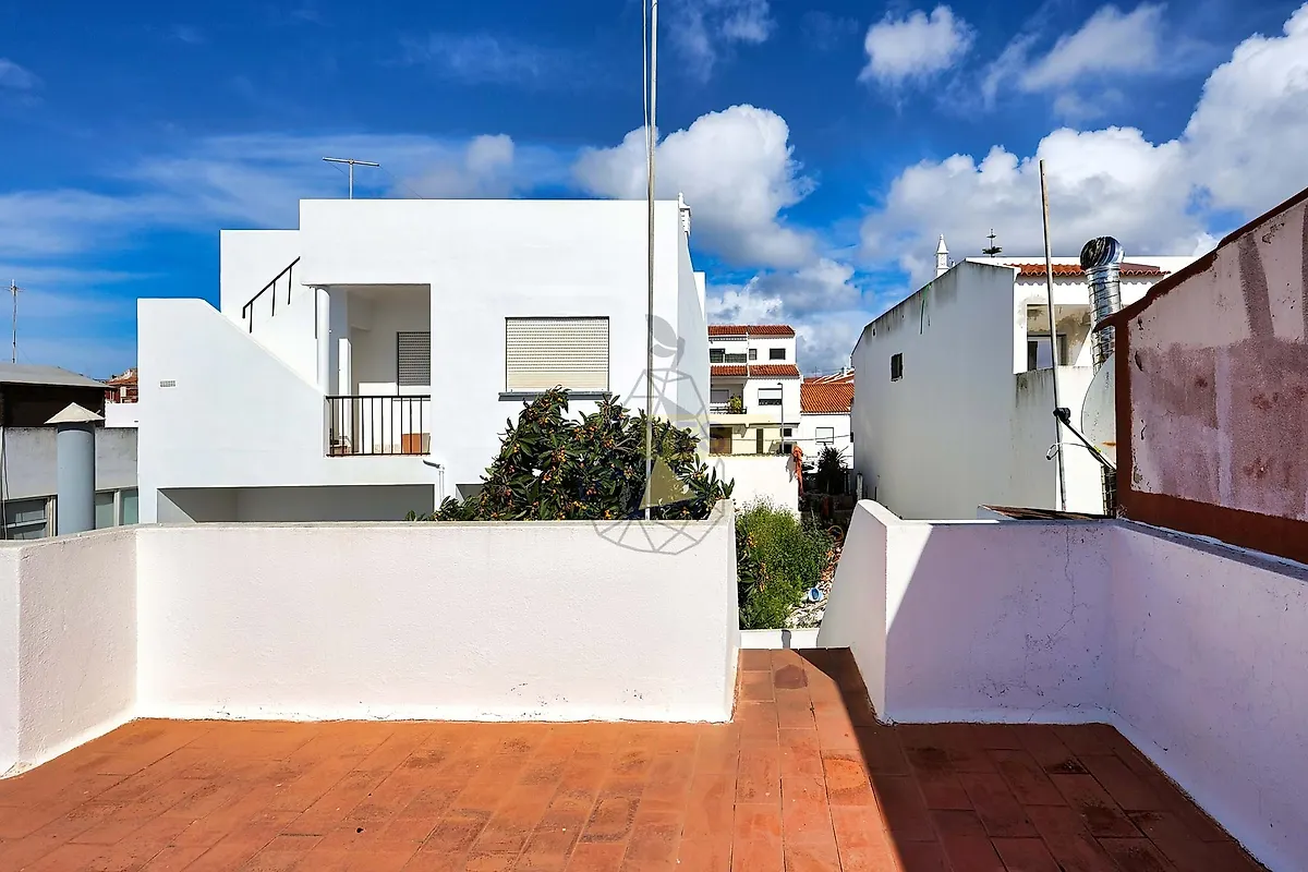 Apartamento T2 à venda em Estômbar e Parchal, Lagoa — foto 13