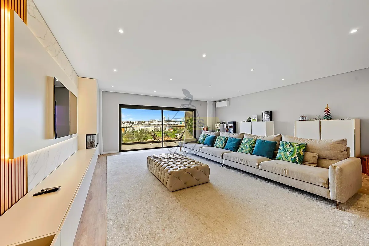Apartamento T5 em Alvor, €860.000
