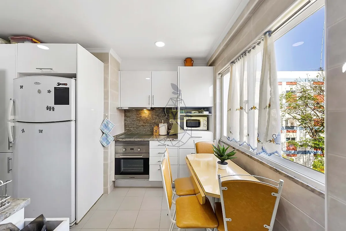 Apartamento T4 à venda em Alvor, Portimão — foto 8
