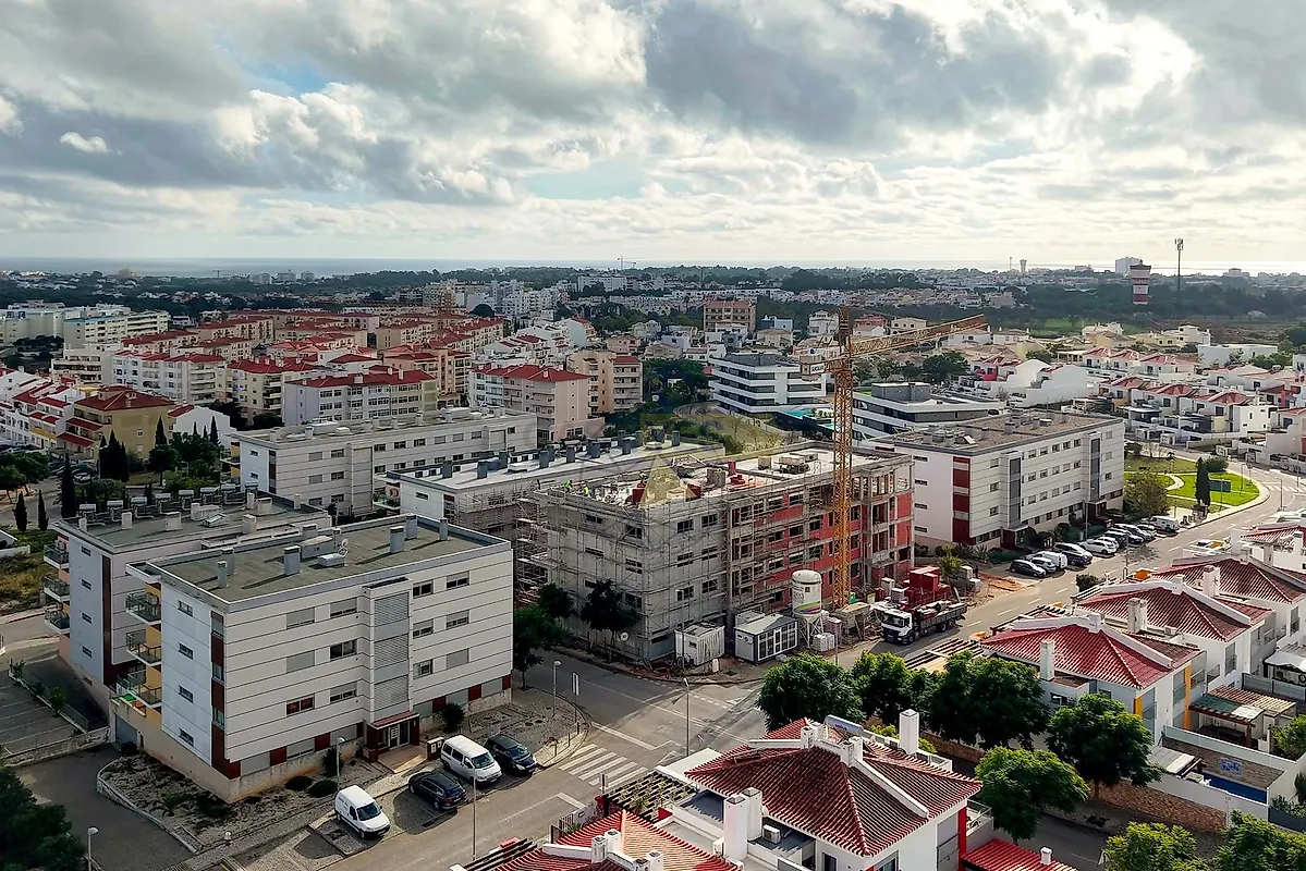 Apartamento T3 à venda em Alvor, Portimão — foto 2