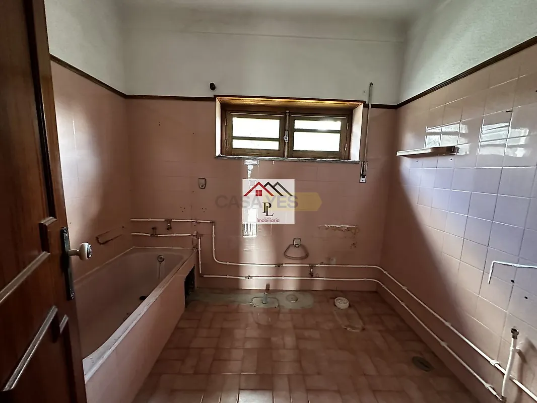 Moradia T5 à venda em Nogueira do Cravo, Oliveira do Hospital — foto 16