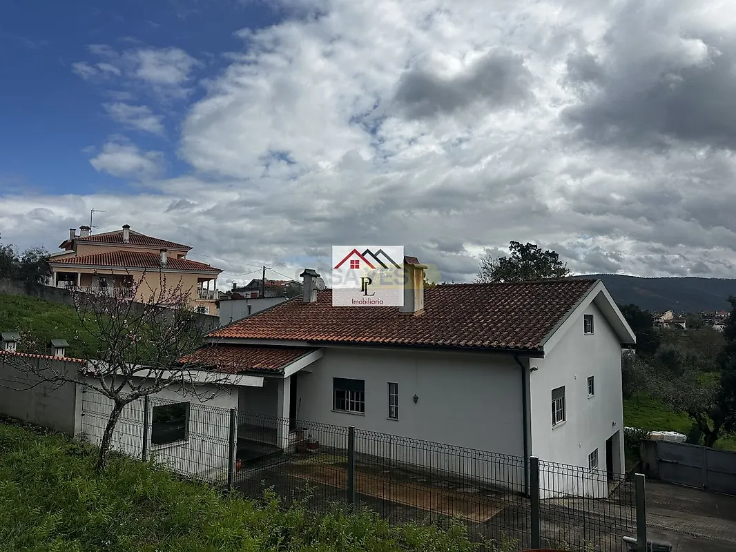 Moradia T3 à venda em Serpins, Lousã — foto 6