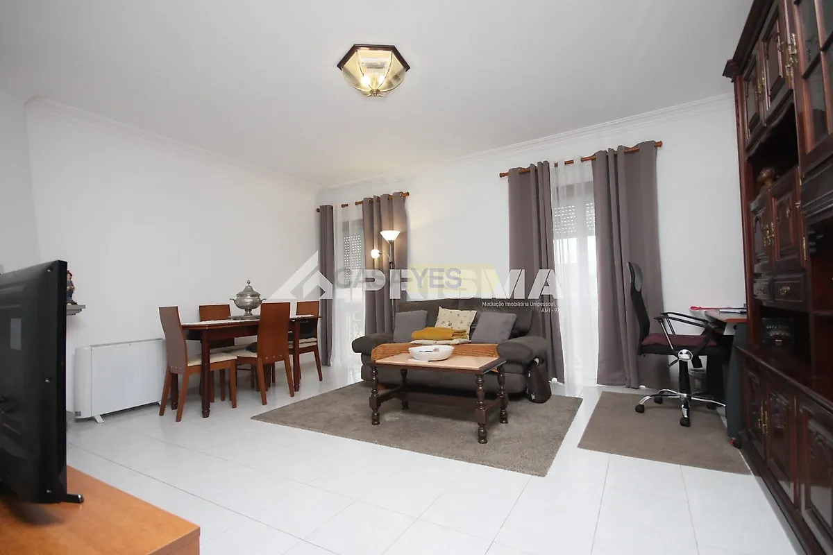 Apartamento T2 à venda em Castelo Branco, Horta — foto 2