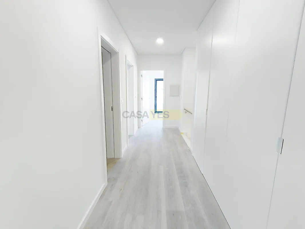 Moradia T4 à venda em São Salvador, Mirandela — foto 7