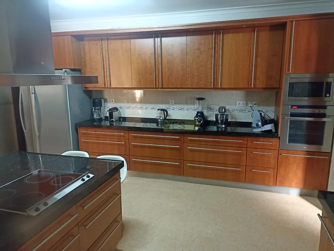 Moradia T4 em Sintra (Santa Maria e São Miguel, São Martinho e São Pedro de Penaferrim), €2.200.000