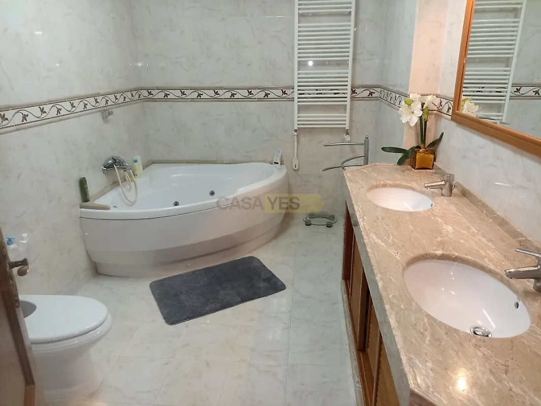 Moradia T4 à venda em Sintra (Santa Maria e São Miguel, São Martinho e São Pedro de Penaferrim), Sintra — foto 38