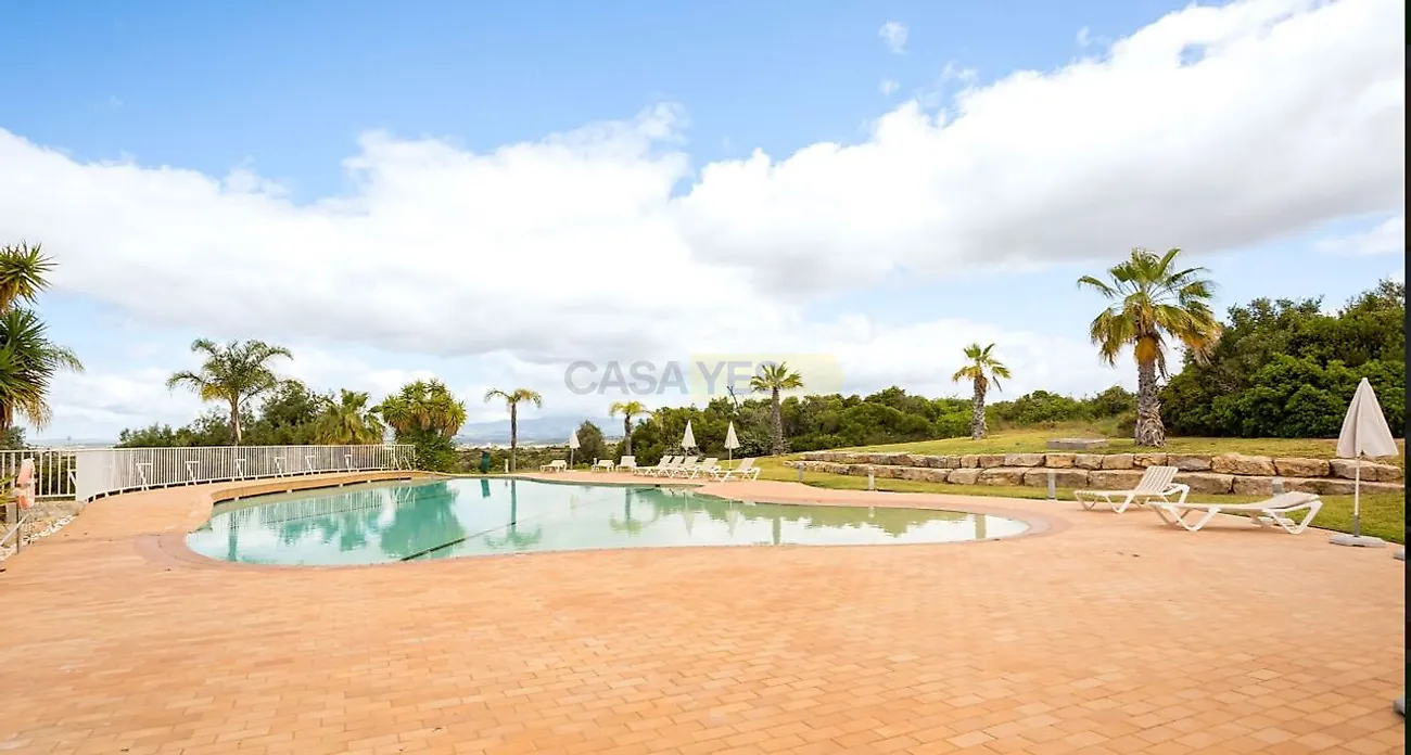 Apartamento T0 à venda em Estômbar e Parchal, Lagoa — foto 2