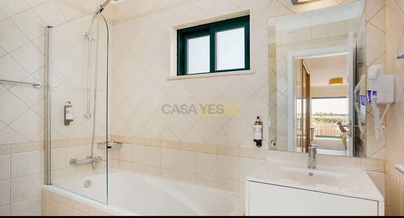 Apartamento T0 à venda em Estômbar e Parchal, Lagoa — foto 11