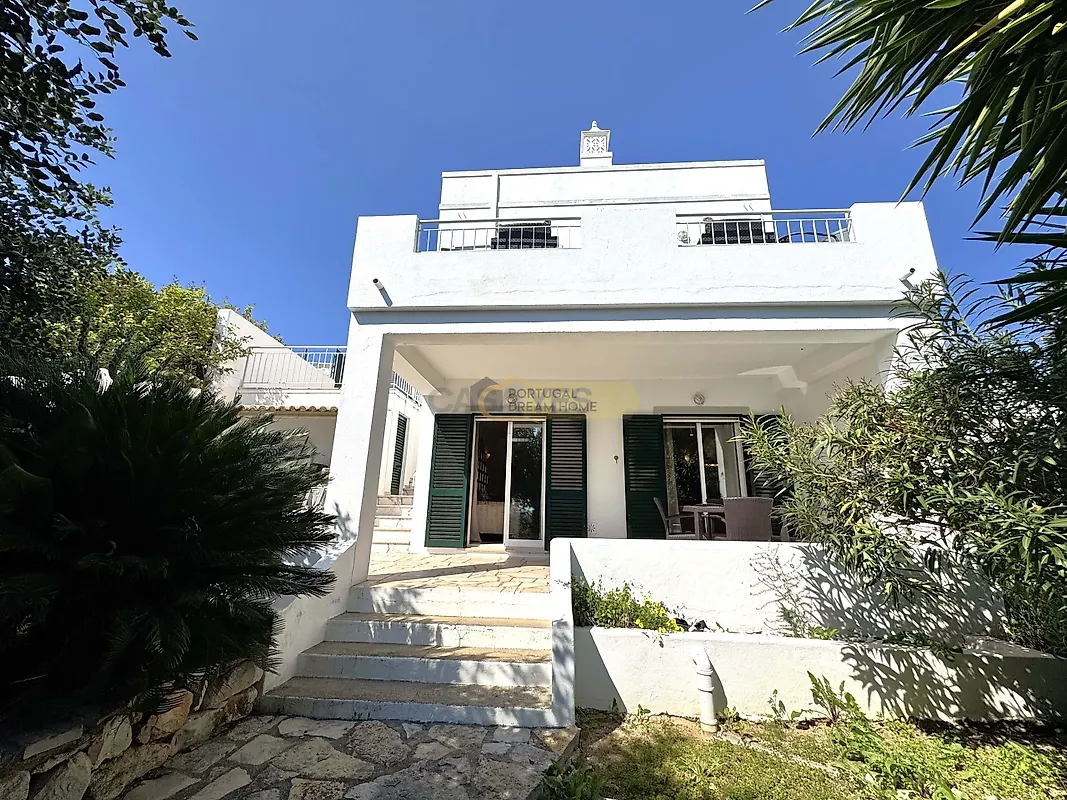 Moradia T1 em São Clemente, €660.000