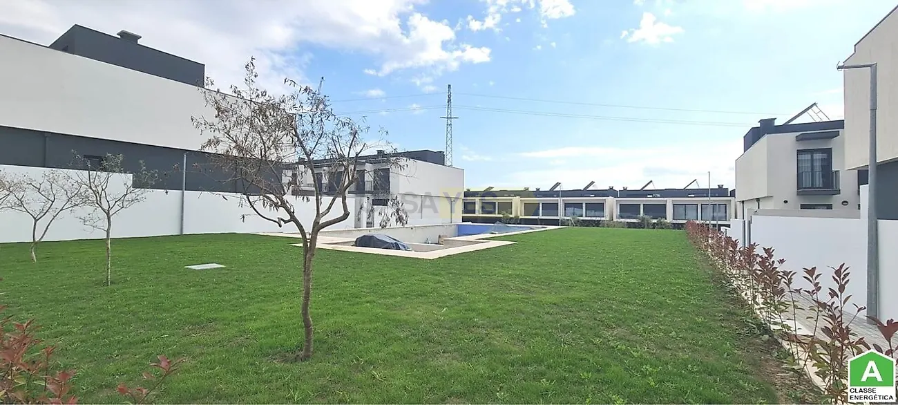 Moradia T4 em Esposende, Marinhas e Gandra, €450.000