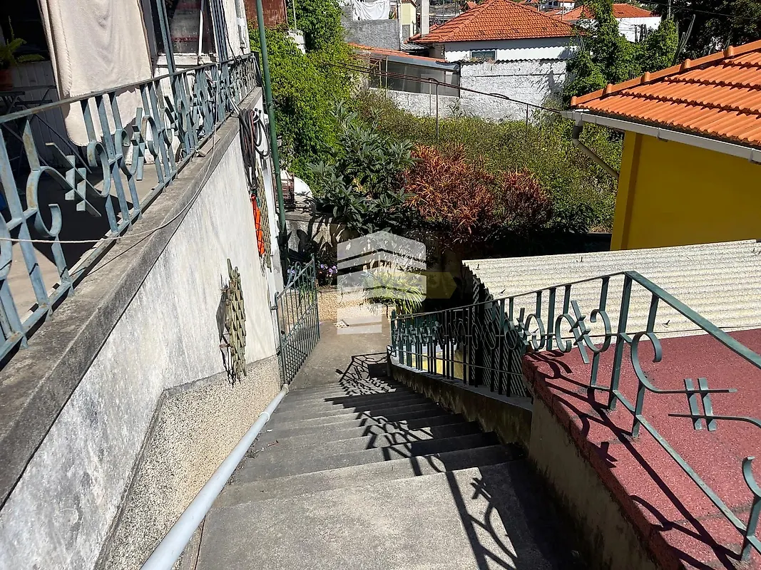 Moradia T1 à venda em São Pedro, Funchal — foto 2