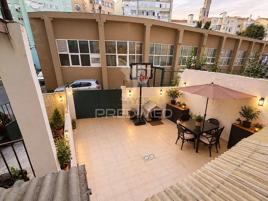 Apartamento T5 à venda em Arroios, Lisboa — foto 2