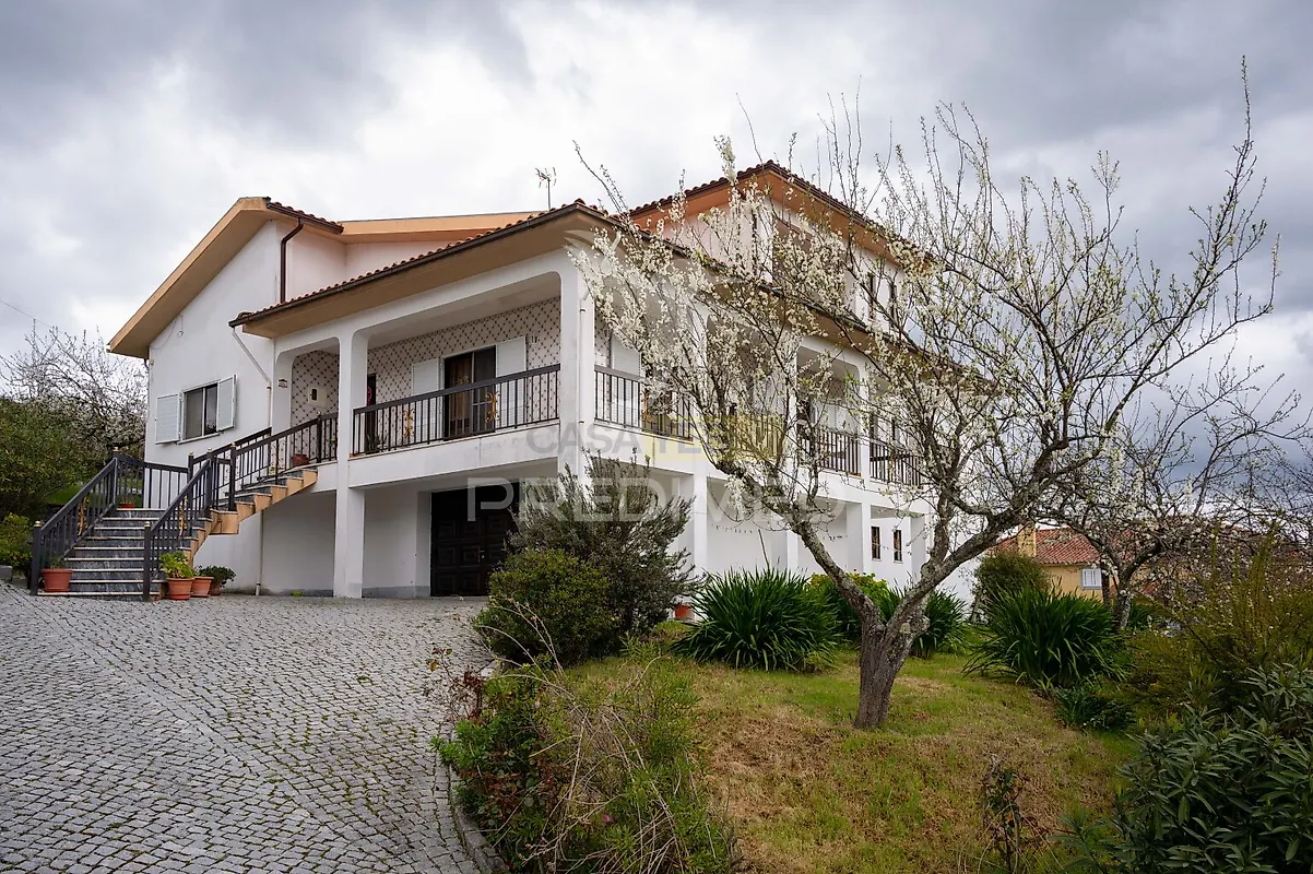 Moradia T5 à venda em Mangualde, Mesquitela e Cunha Alta, Mangualde — foto 2