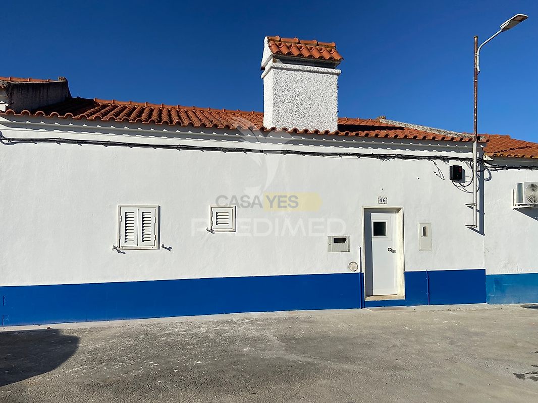 Moradia T2 à venda em Alandroal (Nossa Senhora da Conceição), São Brás dos Matos (Mina do Bugalho) e Juromenha (Nossa Senhora do Loreto), Alandroal — foto 2