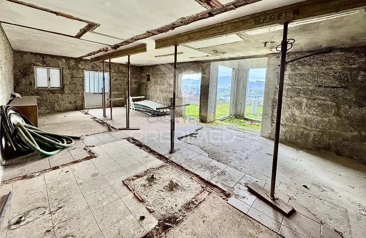 Moradia T4 à venda em Serzedelo, Guimarães — foto 15