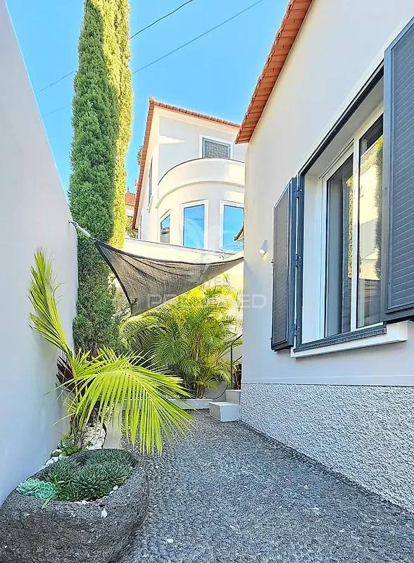 Moradia T3 à venda em Santa Maria Maior, €560.000