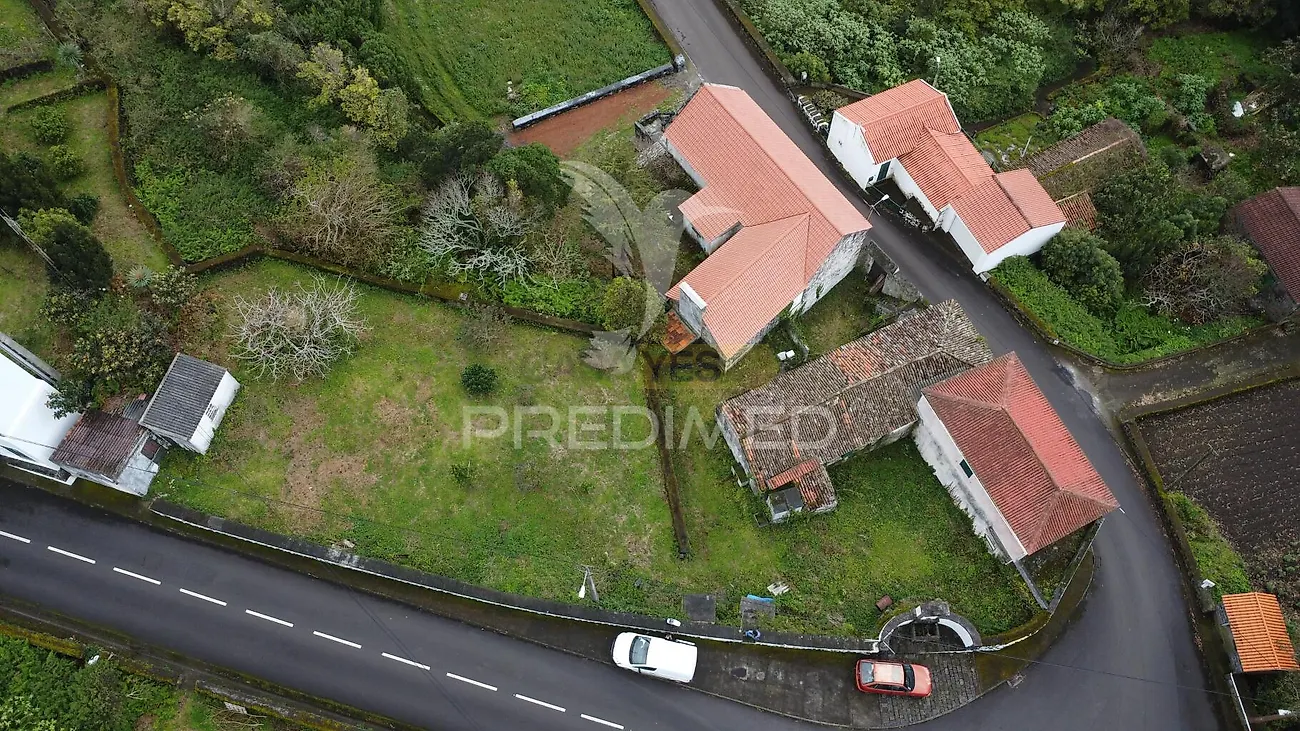 Moradia T3 à venda em Manadas (Santa Bárbara), Velas — foto 2