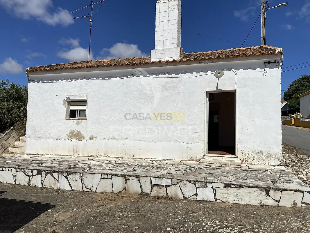 Moradia T2 à venda em Alandroal (Nossa Senhora da Conceição), São Brás dos Matos (Mina do Bugalho) e Juromenha (Nossa Senhora do Loreto), €129.000