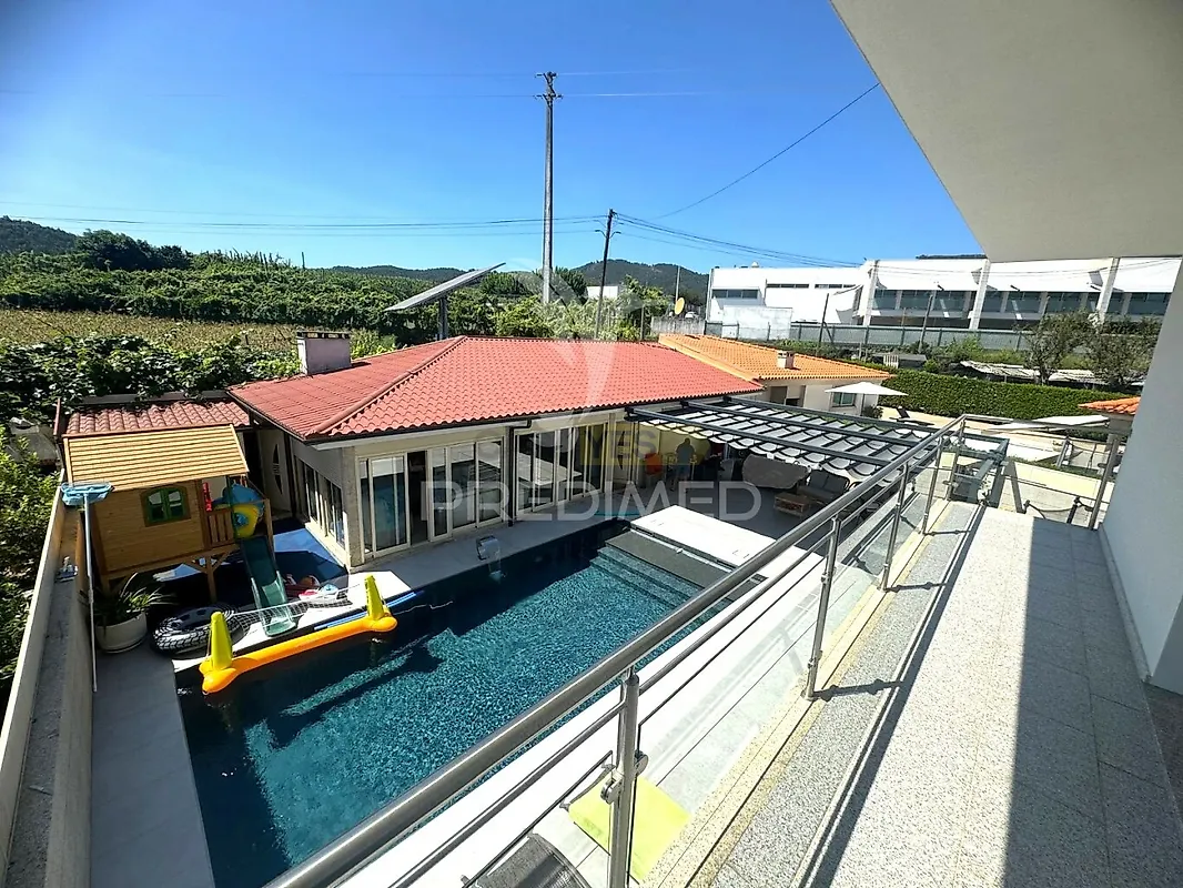 Moradia T3 à venda em Sande Vila Nova e Sande São Clemente, Guimarães — foto 4
