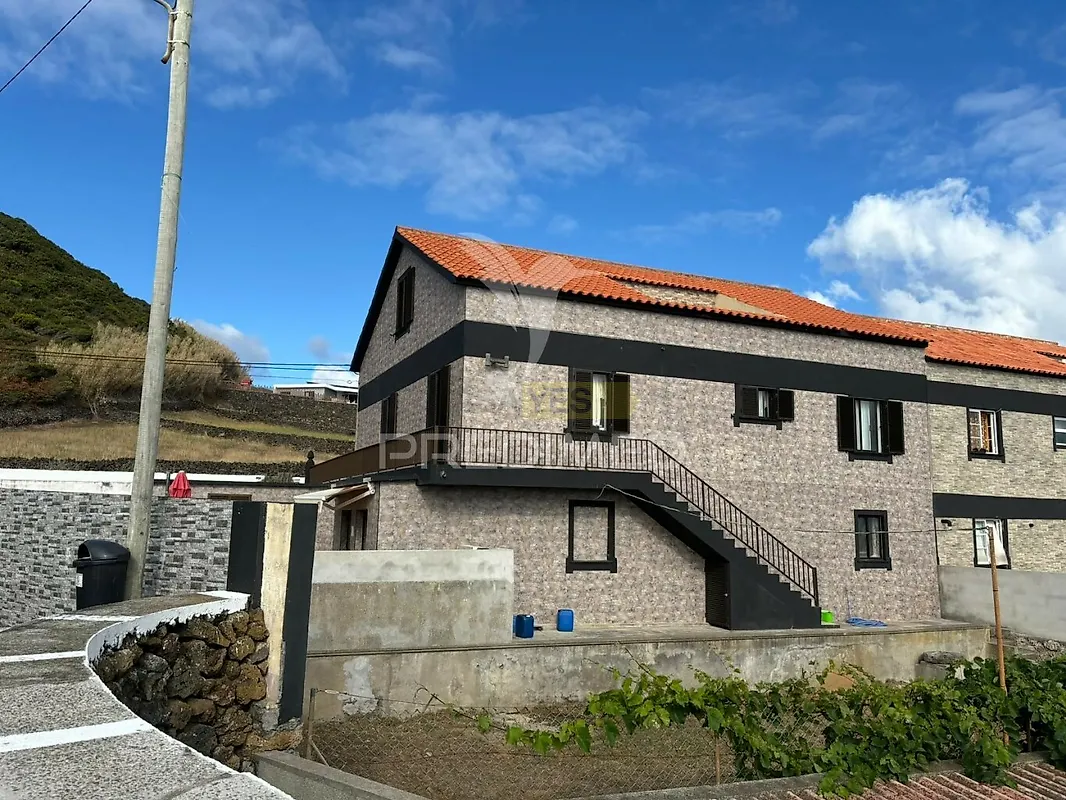 Moradia T4 à venda em Vila de São Sebastião, Angra do Heroísmo — foto 3