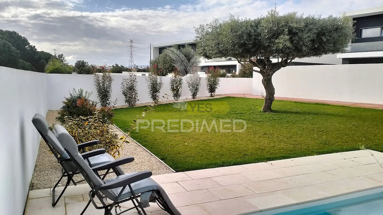 Moradia T4 à venda em Nossa Senhora de Fátima, Entroncamento — foto 24