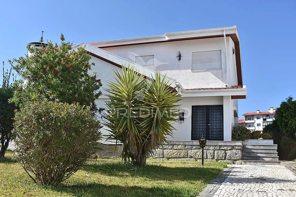 Moradia T5 à venda em Mafamude e Vilar do Paraíso, Vila Nova de Gaia — foto 2