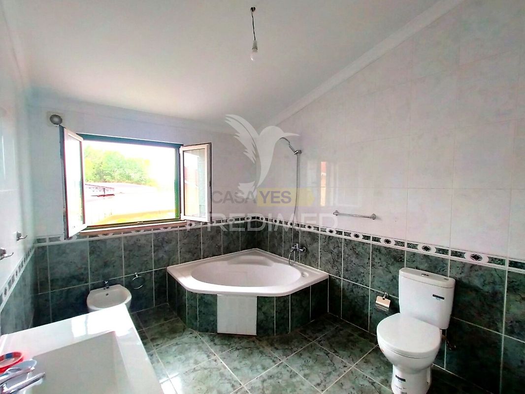 Moradia T5 à venda em Monte Redondo e Carreira, Leiria — foto 12