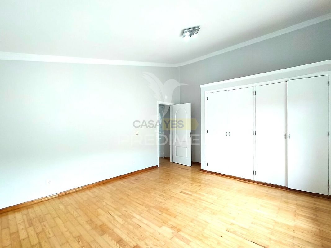 Moradia T5 à venda em Monte Redondo e Carreira, Leiria — foto 17