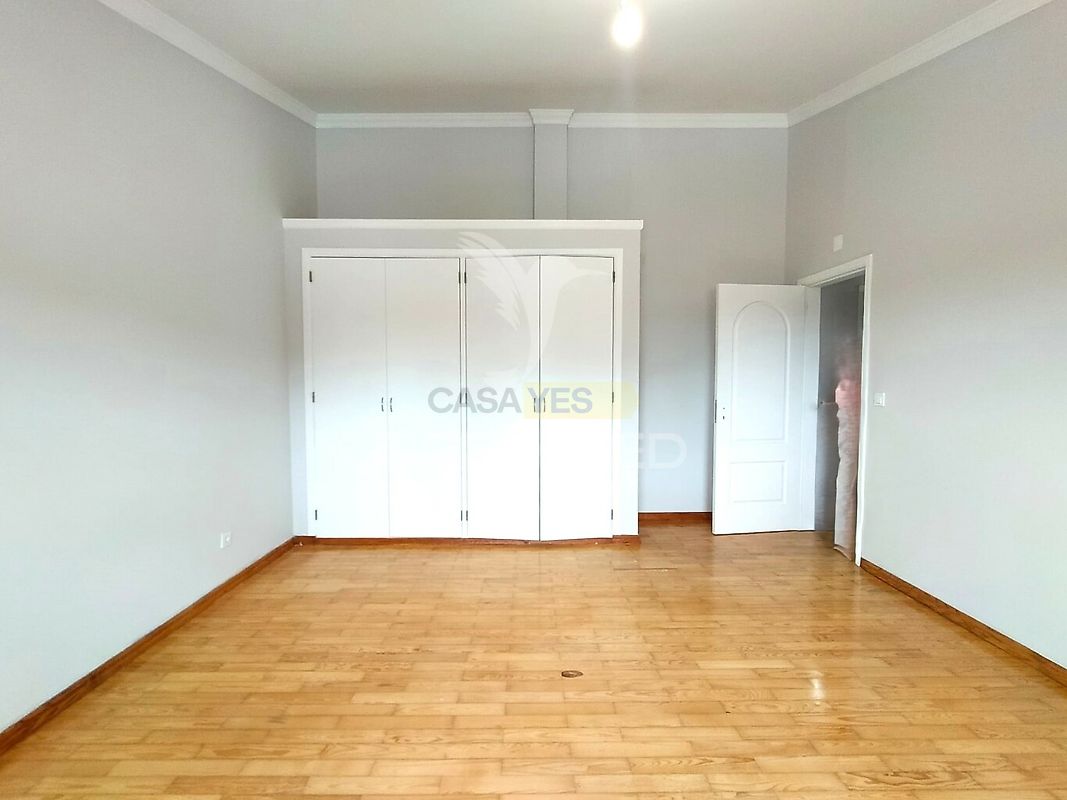 Moradia T5 à venda em Monte Redondo e Carreira, Leiria — foto 11