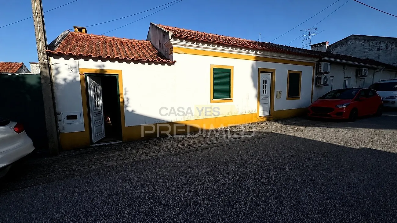 Moradia T2 em Santa Margarida da Coutada, €160.000
