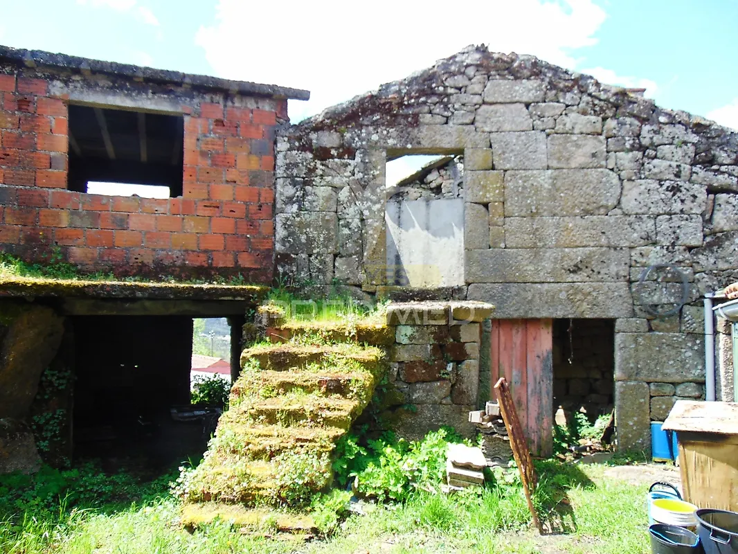 Moradia T2 à venda em São Tomé do Castelo e Justes, Vila Real — foto 2