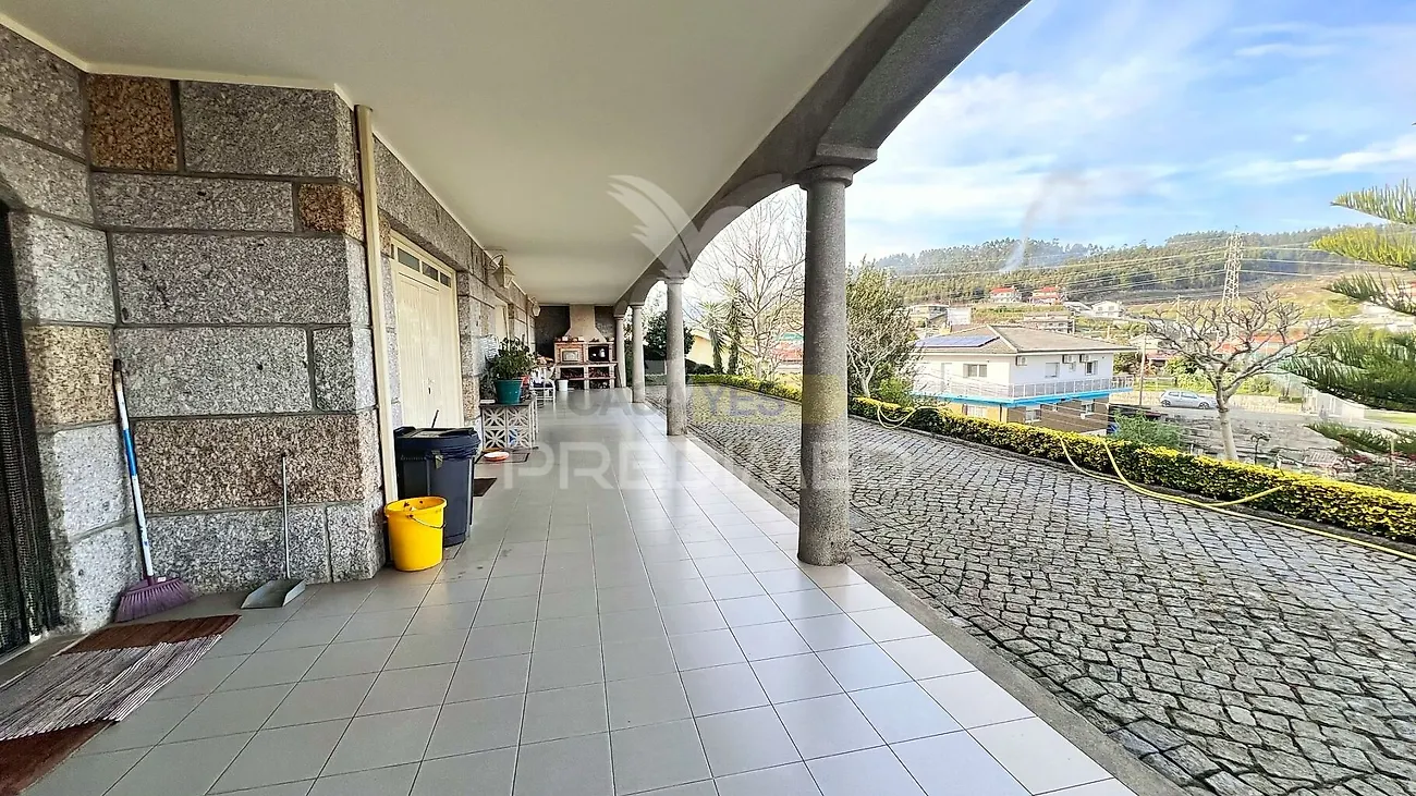 Moradia T5 à venda em Arões (São Romão), Fafe — foto 8