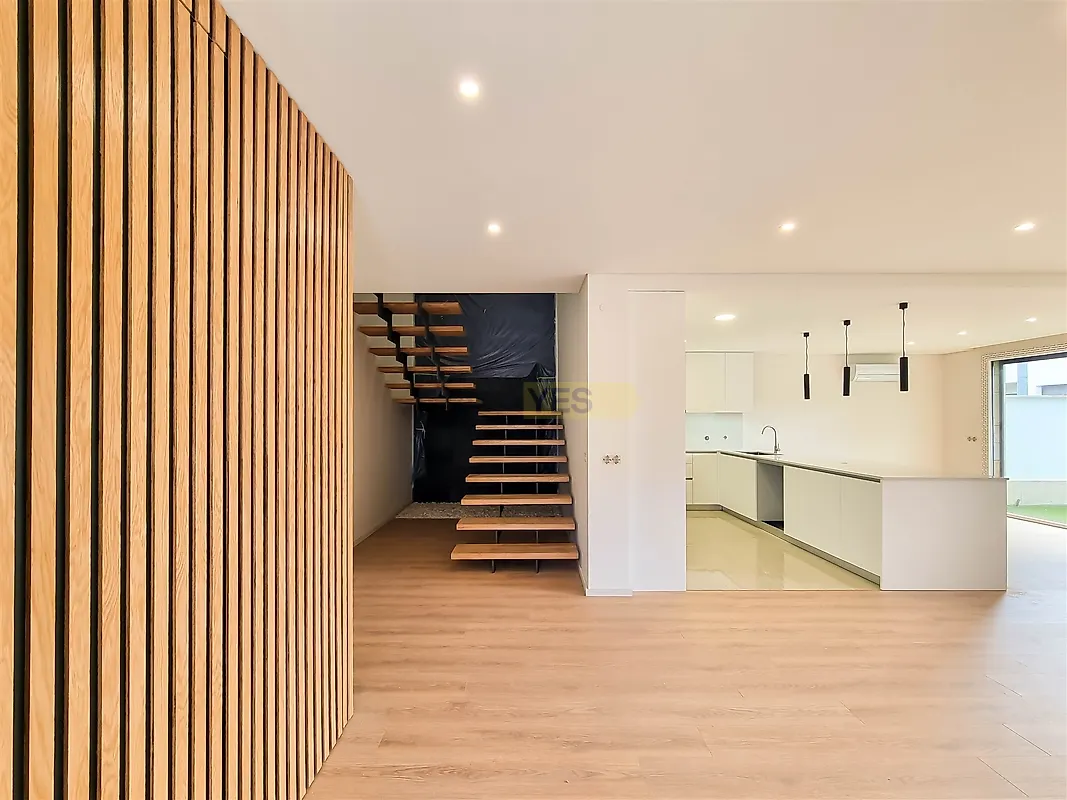 Apartamento T4 à venda em Palmeira de Faro e Curvos, Esposende — foto 3