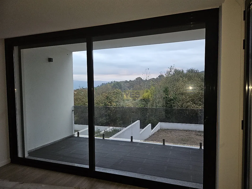 Moradia T3 à venda em Santa Lucrécia de Algeriz e Navarra, Braga — foto 18