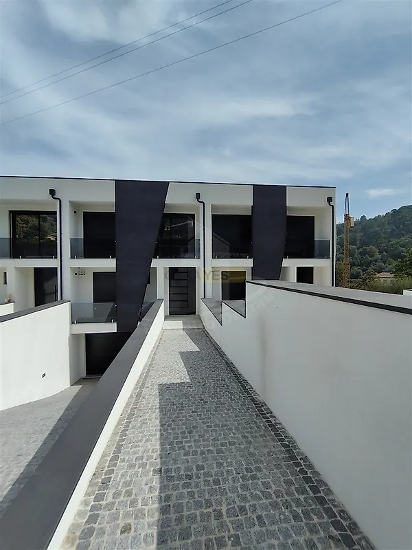 Moradia T3 à venda em Santa Lucrécia de Algeriz e Navarra, Braga — foto 24