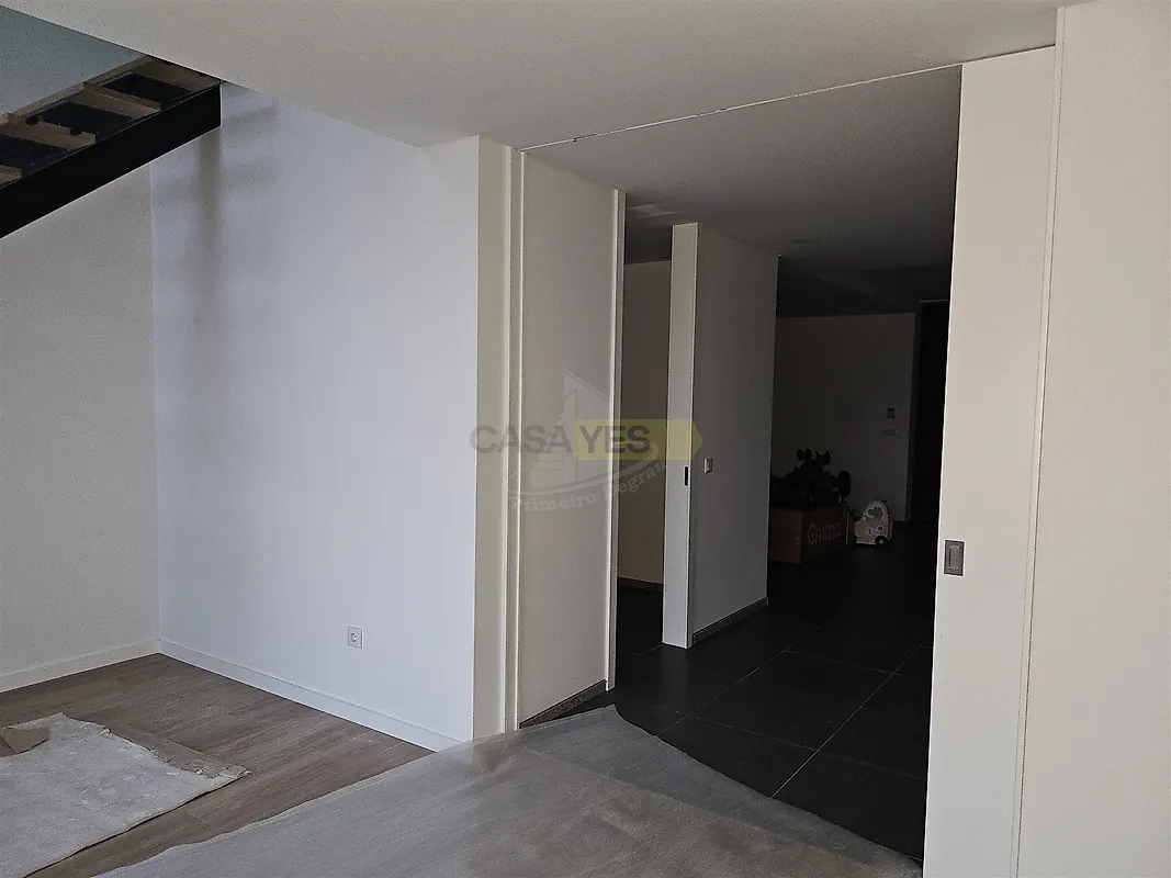 Moradia T3 à venda em Santa Lucrécia de Algeriz e Navarra, Braga — foto 17