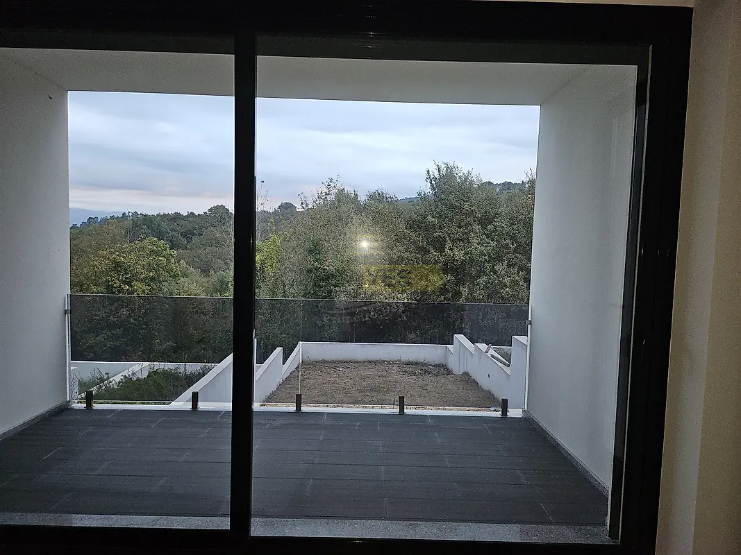 Moradia T3 à venda em Santa Lucrécia de Algeriz e Navarra, Braga — foto 16