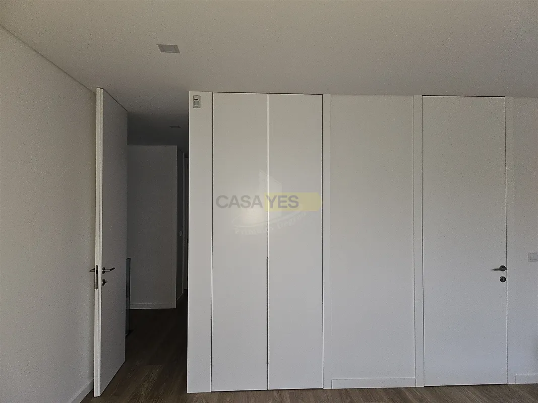 Moradia T3 à venda em Santa Lucrécia de Algeriz e Navarra, Braga — foto 11