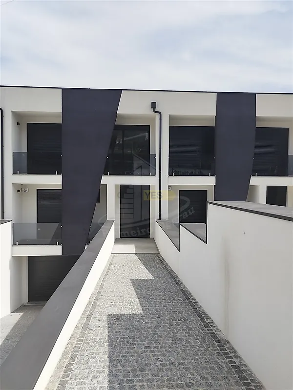 Moradia T3 à venda em Santa Lucrécia de Algeriz e Navarra, Braga — foto 25