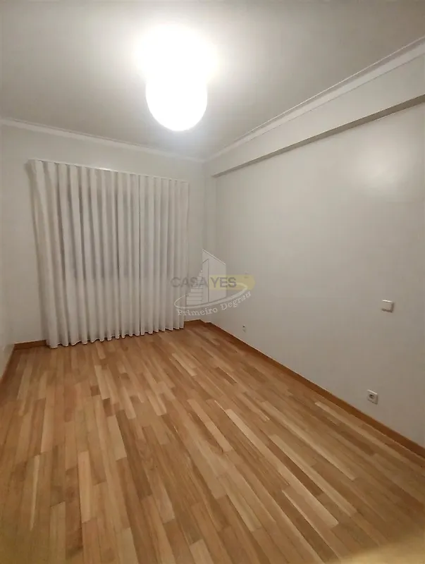 Apartamento T2 à venda em Braga (Maximinos, Sé e Cividade), Braga — foto 7