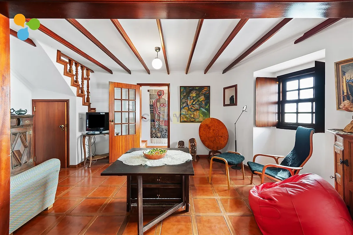 Moradia T2 à venda em Teixoso e Sarzedo, €189.000
