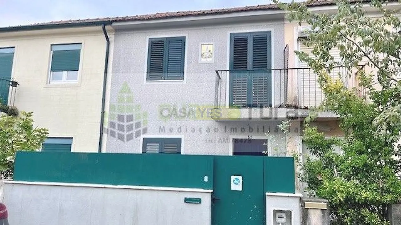 Moradia T2 à venda em Ramalde, €299.000