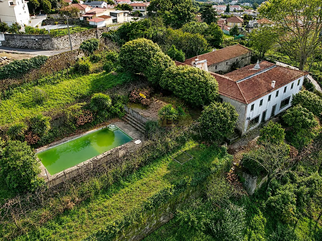 Moradia T6+ à venda em Aves, €525.000